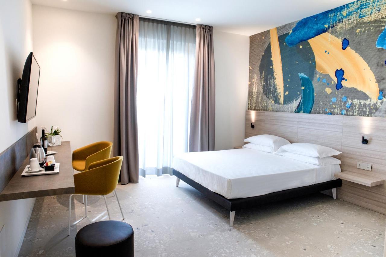 Hotel Cristallo セニガッリア エクステリア 写真