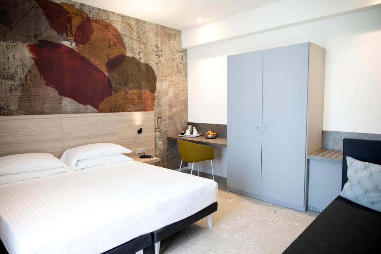 Hotel Cristallo セニガッリア エクステリア 写真