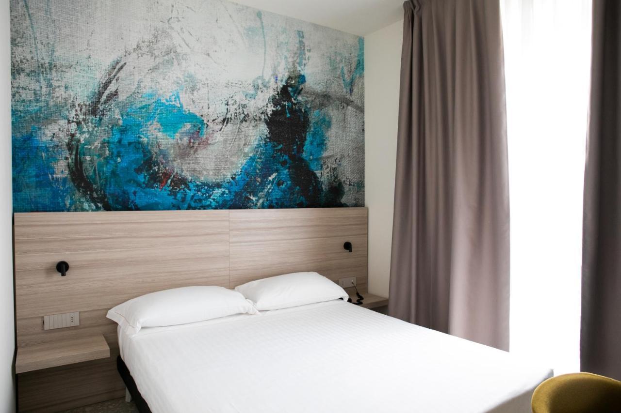 Hotel Cristallo セニガッリア エクステリア 写真
