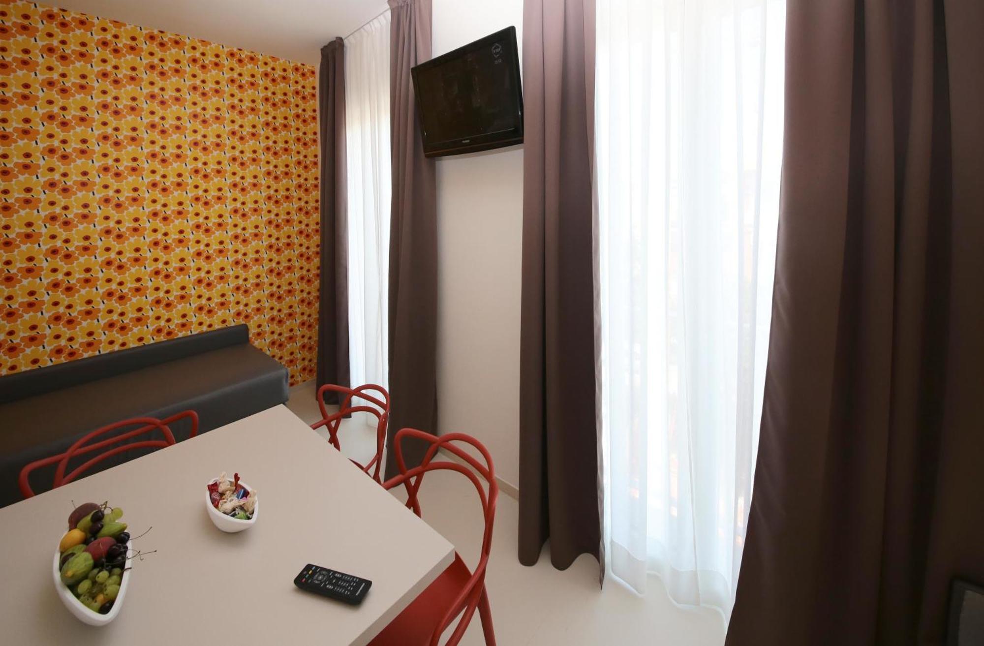 Hotel Cristallo セニガッリア 部屋 写真
