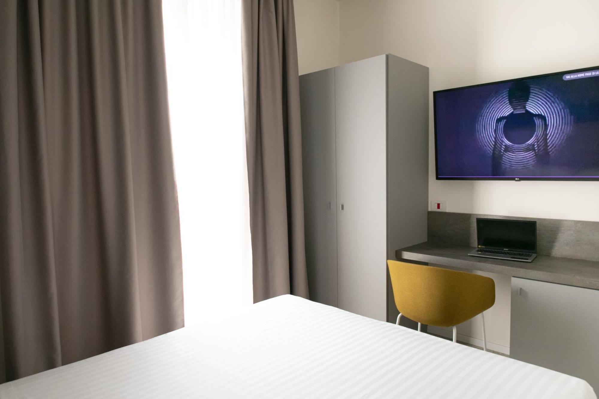 Hotel Cristallo セニガッリア エクステリア 写真
